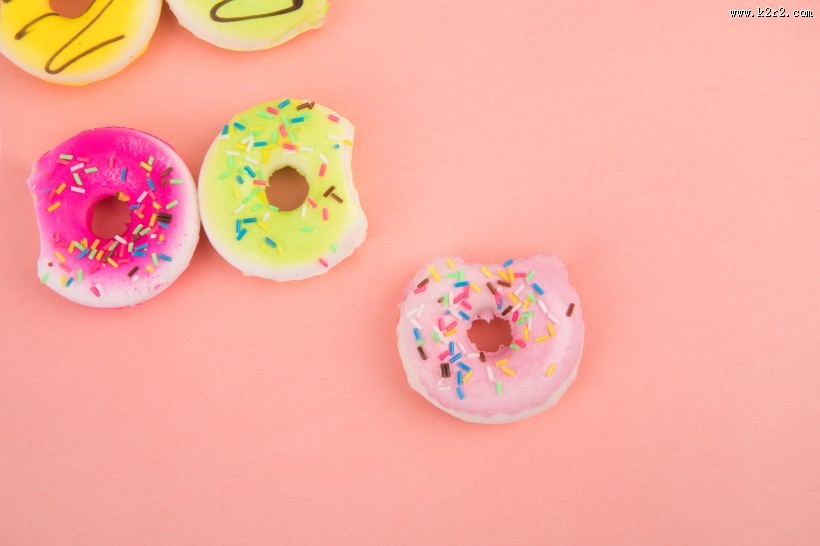 美味好吃的甜甜圈图片