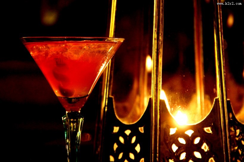 五颜六色的鸡尾酒图片