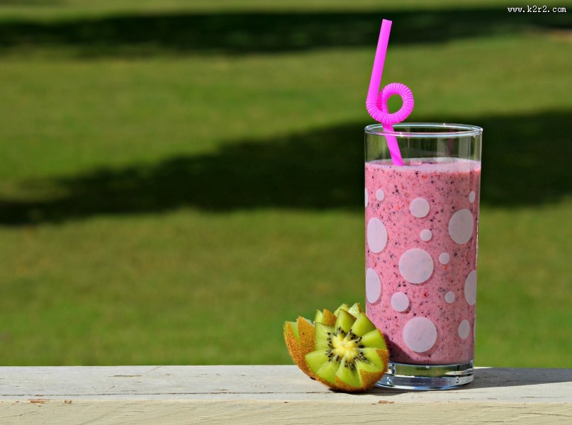 清凉的果汁图片