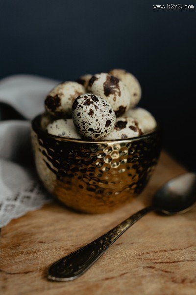 营养美味的鹌鹑蛋图片