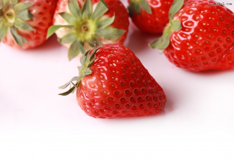 酸甜可口的草莓图片