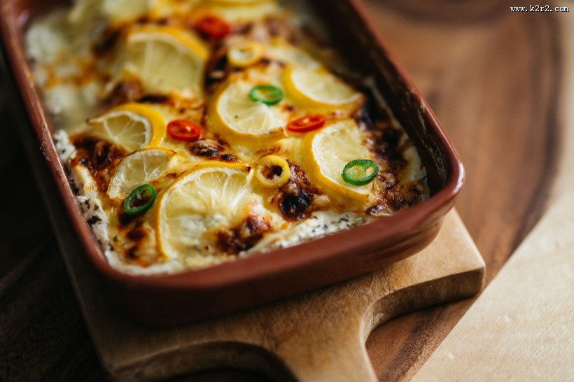 美味的柠檬鱼砂锅图片