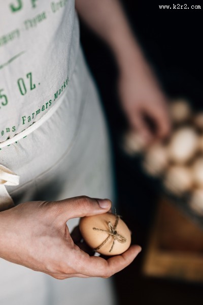 新鲜的鸡蛋特写图片