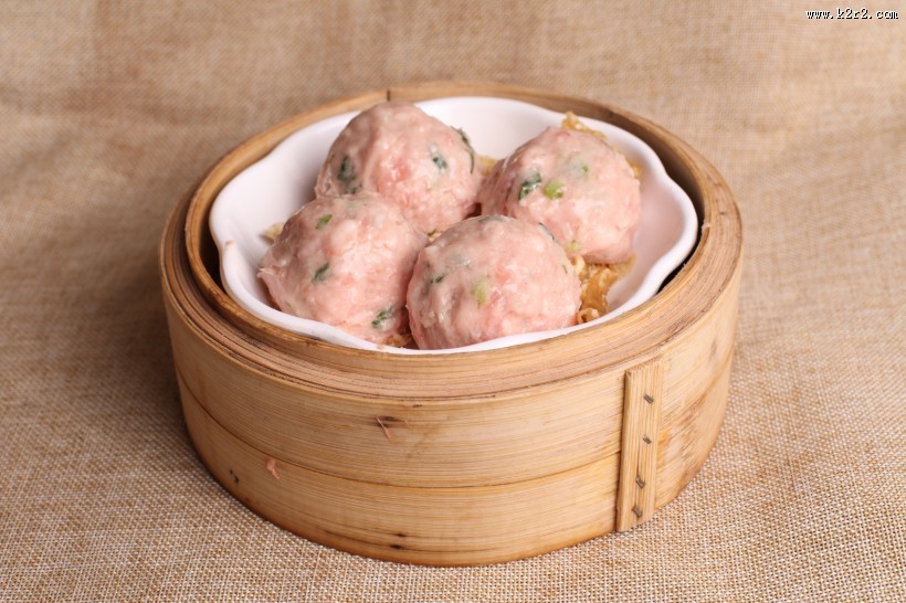 刷火锅必备食材火锅丸子图片