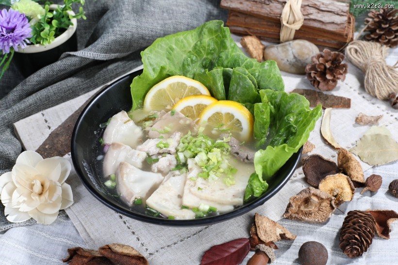 美味好吃的海鲜面图片