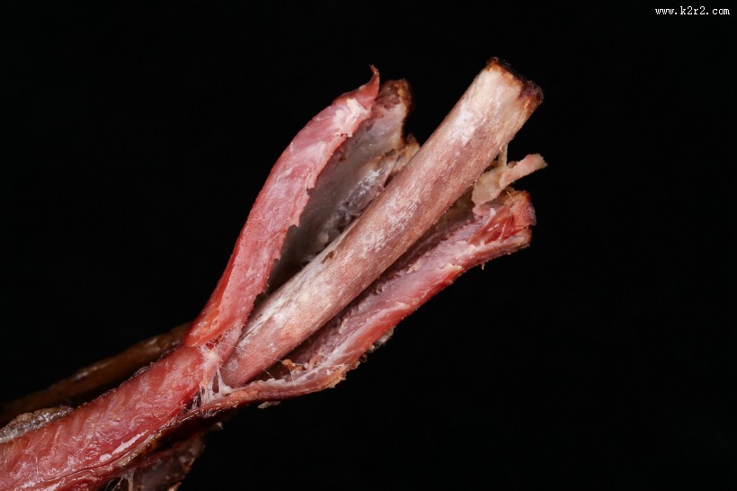 香喷喷的秘制排骨图片