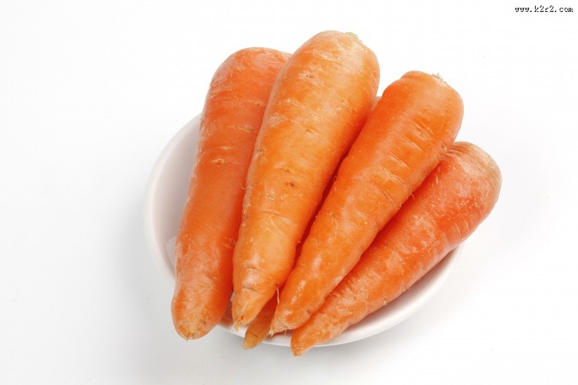 橙色新鲜营养胡萝卜图片