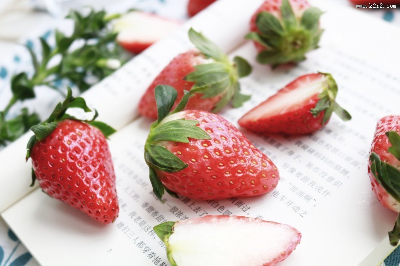 酸甜好吃的草莓图片