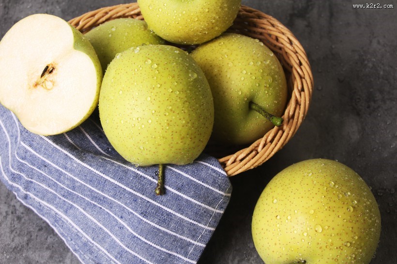 诱人的酸梨图片