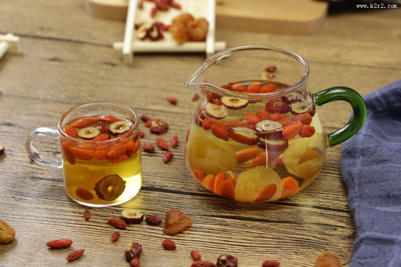 好喝的养生枸杞菊花茶图片