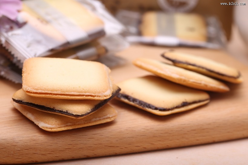 香脆美味的夹心饼干图片