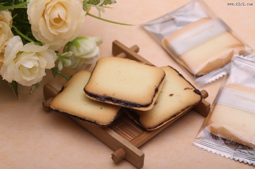 香脆美味的夹心饼干图片