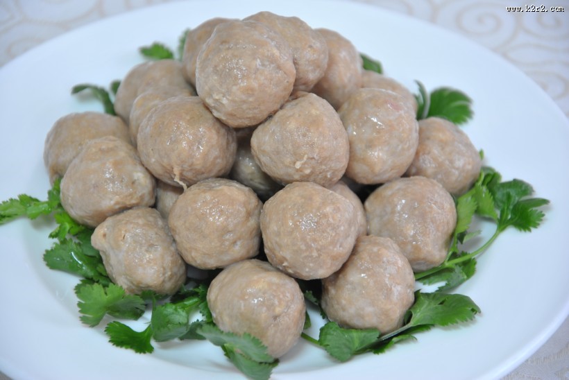 美味好吃的肉丸子图片