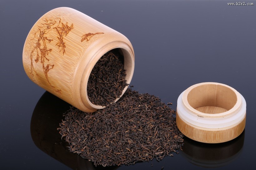 清香养生的红茶图片