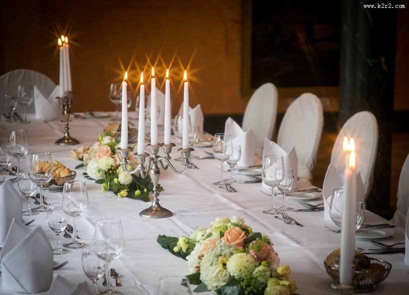 浪漫的烛光晚餐图片
