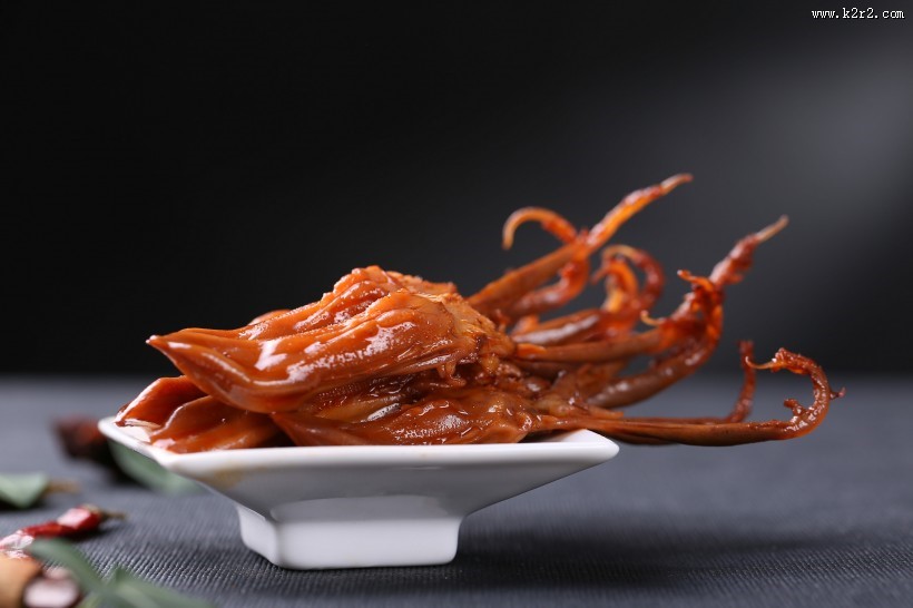 美味好吃的零食鸭货（鸭头,鸭舌,鸭翅）图片