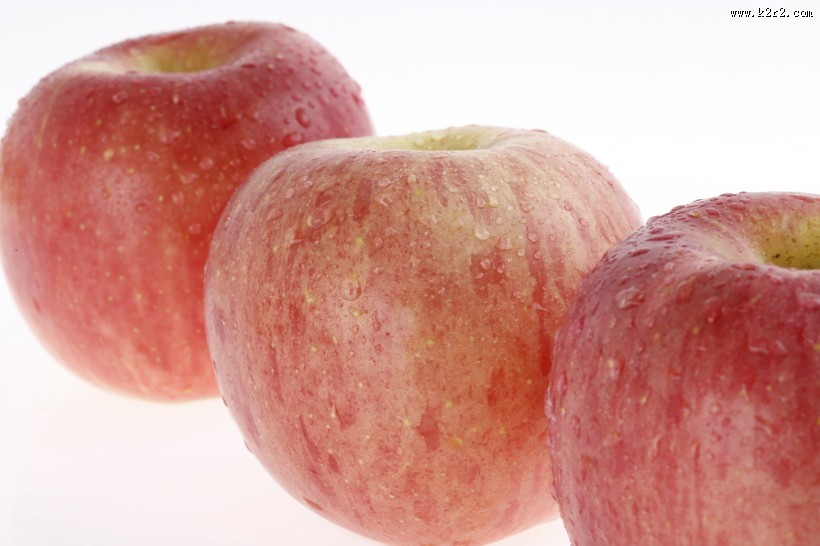 脆甜美味的苹果图片