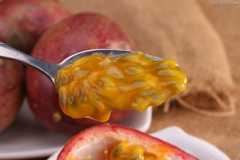 怪异的百香果图片