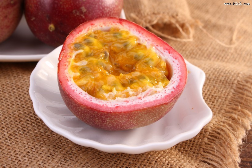 怪异的百香果图片