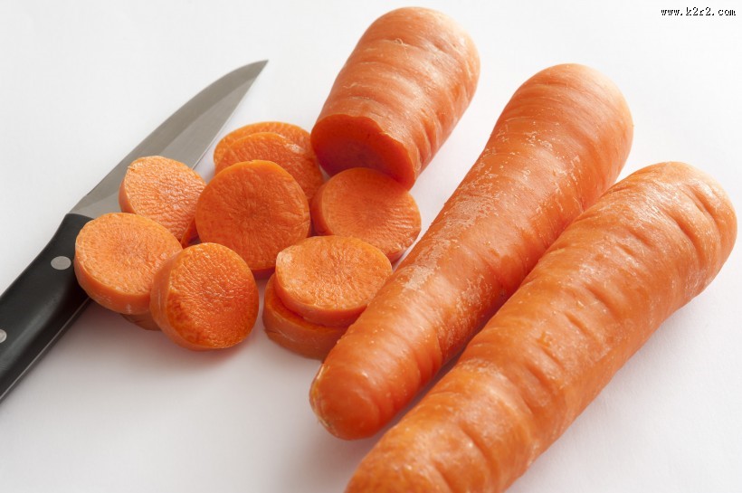 新鲜的胡萝卜图片