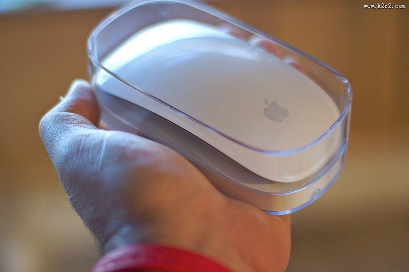 白色的无线苹果鼠标图片大全