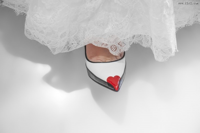 新娘的高跟鞋图片