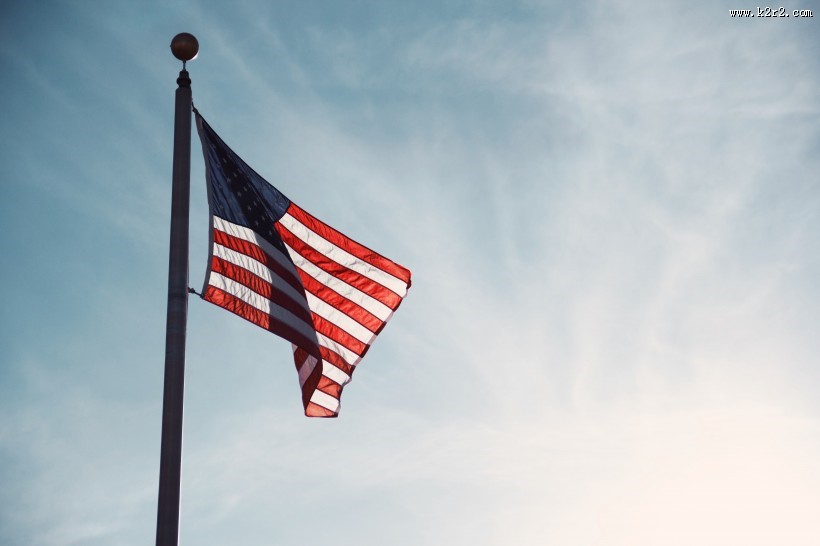 飘动的美国国旗图片