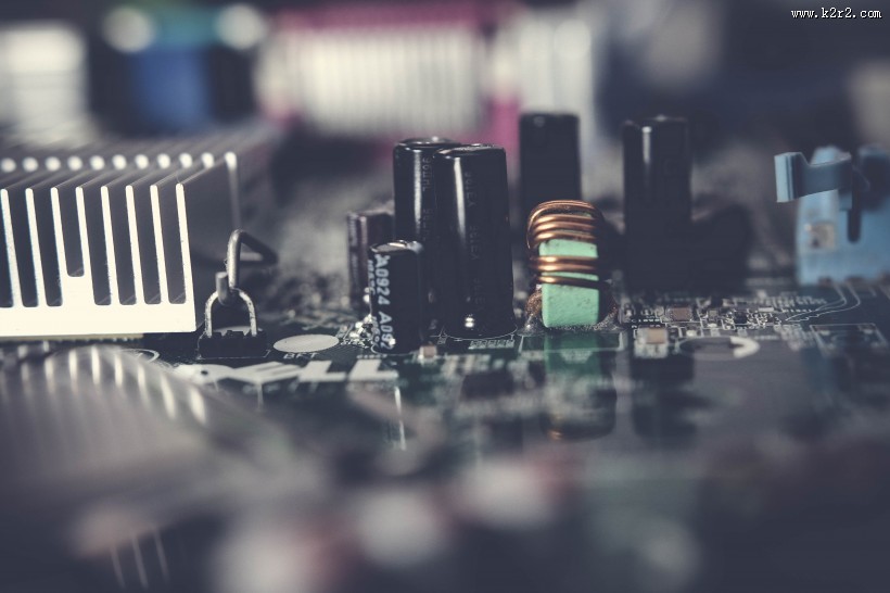 电脑主板芯片图片