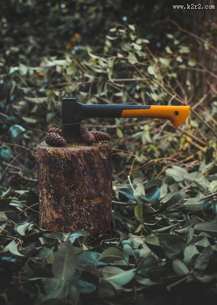 厚重锋利的斧头图片大全