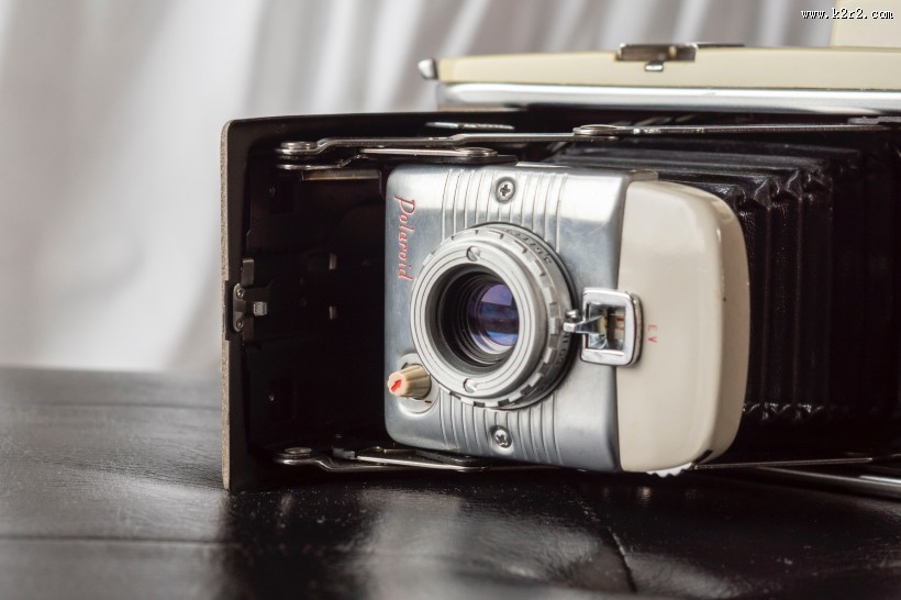 老式宝丽来相机图片