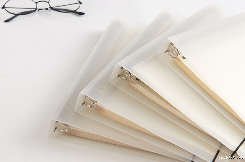 透明硬塑料封面笔记本图片