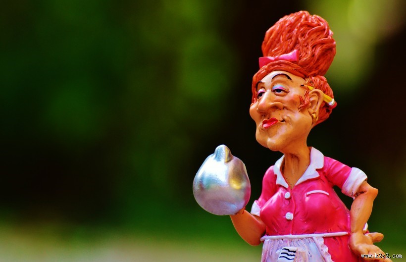 小小的卡通人物玩具图片