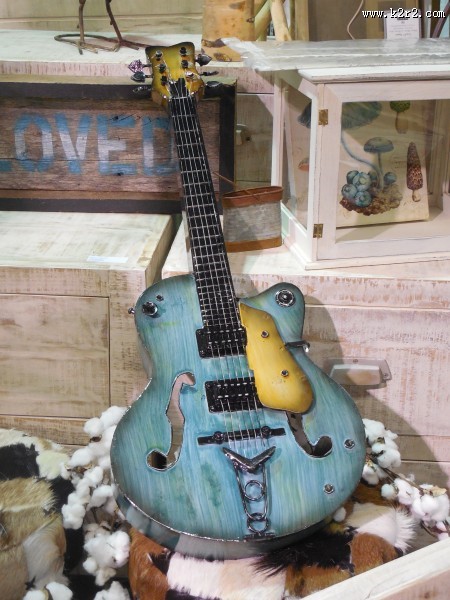 帅气的吉他图片