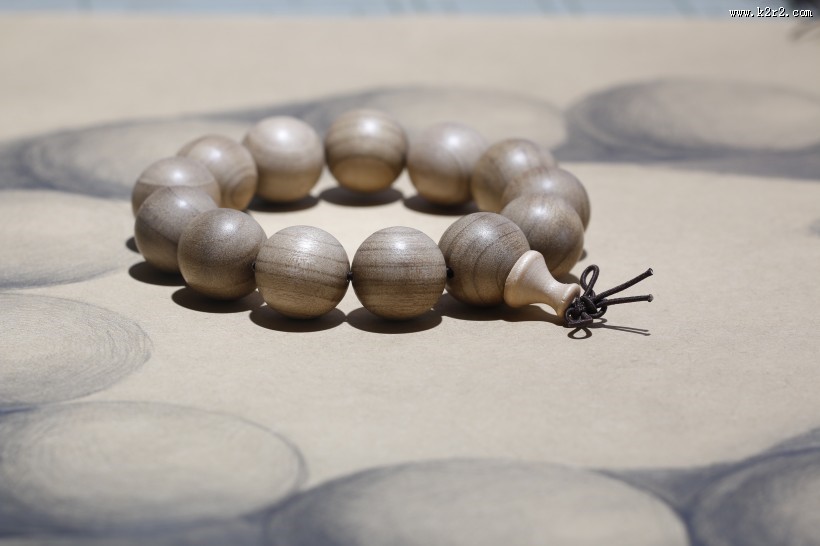 古朴的手串图片