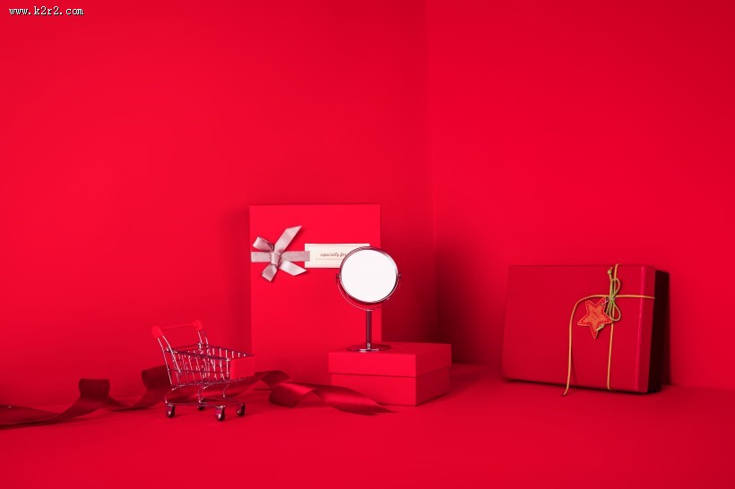 喜庆的红色礼品盒图片