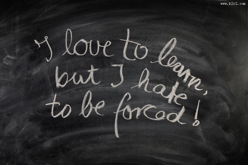 写有英文字母的黑板图片大全