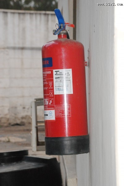实用的灭火器图片