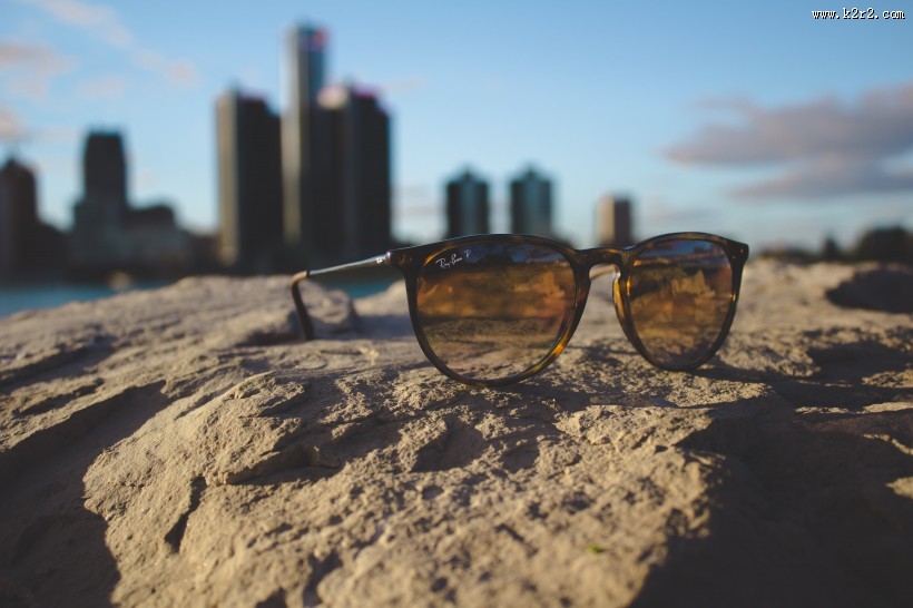 炫酷有气质的墨镜图片