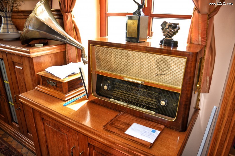古老的收音机图片