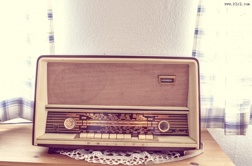 古老的收音机图片