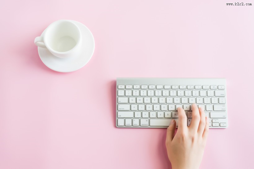 白色键盘图片
