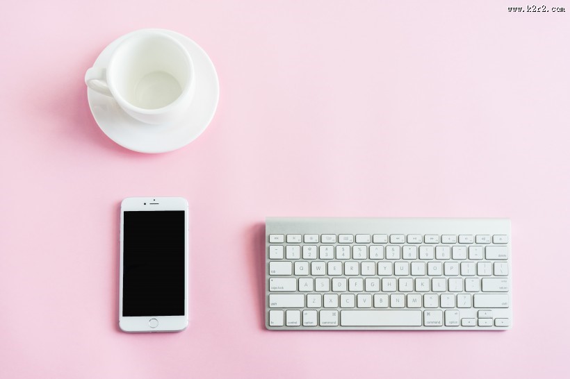 白色键盘图片