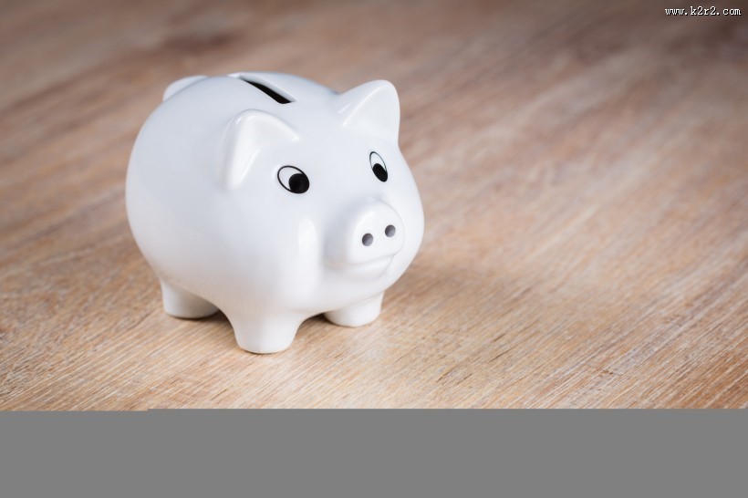 可爱的猪型存钱罐图片