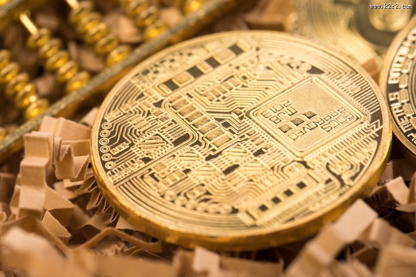 黄灿灿的金币图片