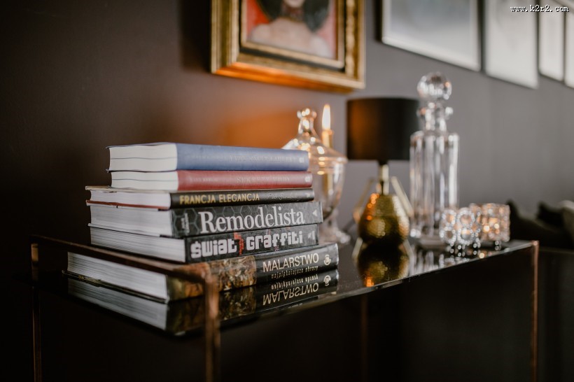 摆放在桌面上的蜡烛灯图片大全