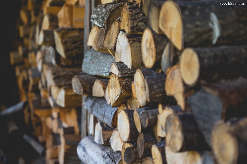 被切割好的木材图片