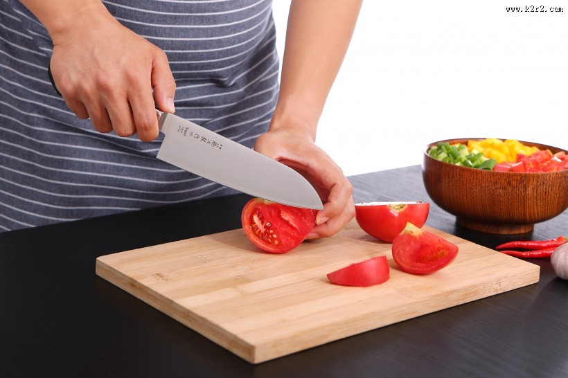 厨房锋利的刀具图片