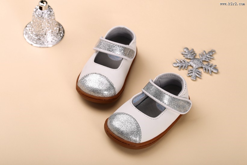 可爱好看的童鞋图片