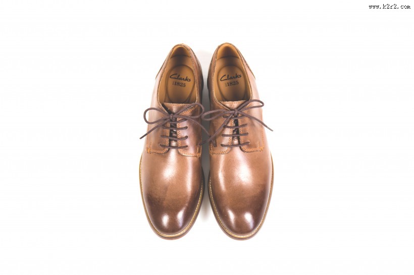 一双男士皮鞋图片大全