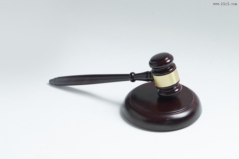 公正的法槌图片